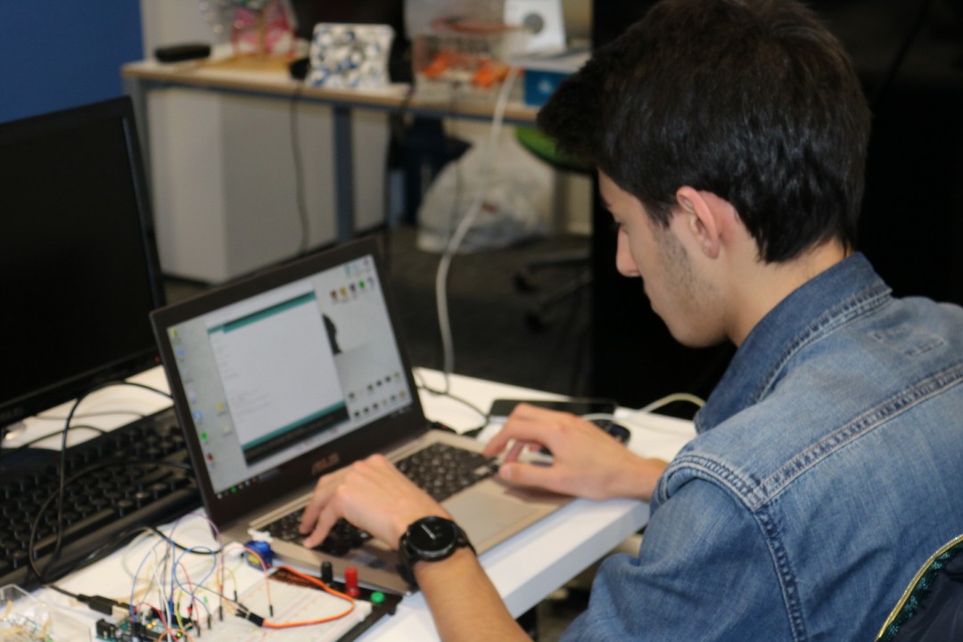 ArduinoLab Bu Sefer Üniversite Öğrencilerine Kapılarını Açtı